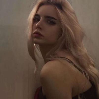 抖音2021女生头像