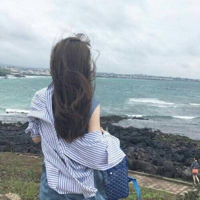 吸引人又带财的女头像好运背影