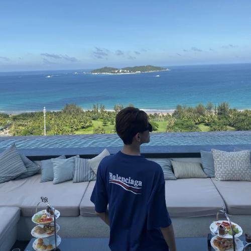 头像ins高级质感小众男头