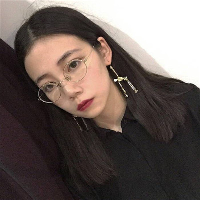 炫酷女生头像