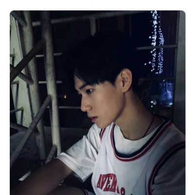 头像男生冷酷帅2023年可爱