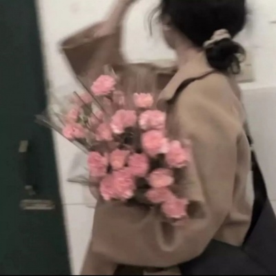 头像女生真人温柔