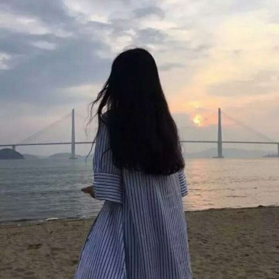 唯美头像女背影