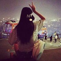 2023头像女最新版的背影
