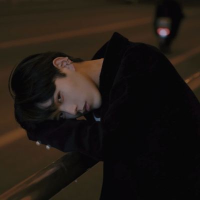 男头像帅气阳光真人不露脸
