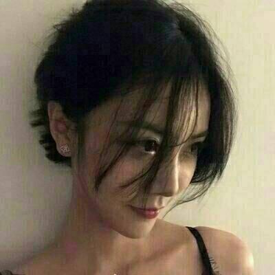 头像女背景高冷伤感