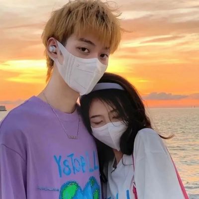 情侣头像女朋友不是人系列