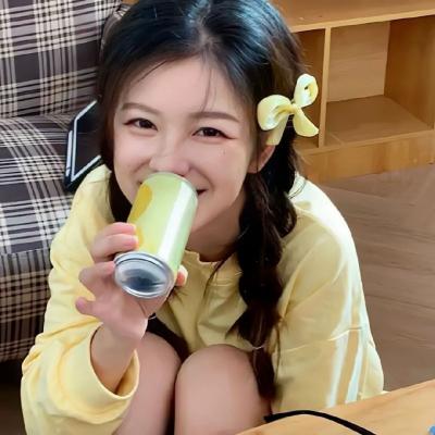 2023年新款头像女学生可爱