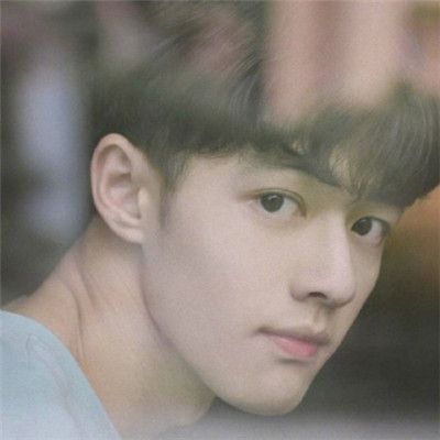 真人头像男侧脸高清