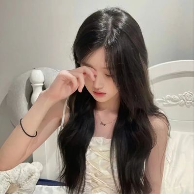 头像女ins高级感温柔