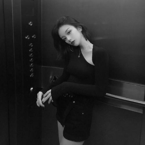 白色系温柔头像