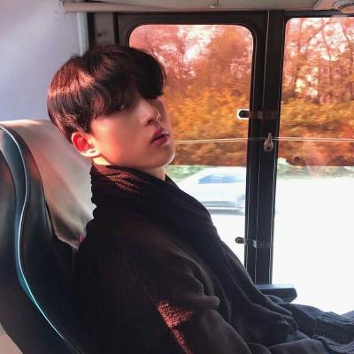 高清头像男生高冷