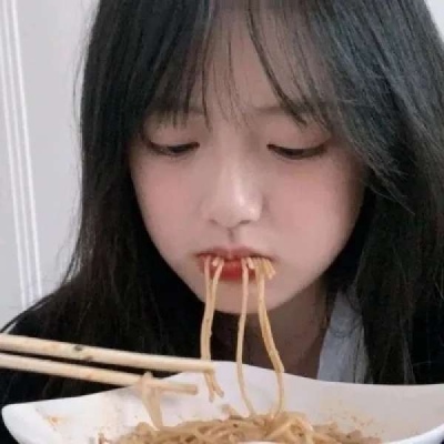 头像女可爱搞怪型