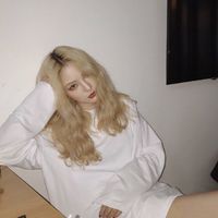 小图案头像女生