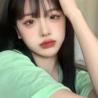 温柔干净且惊艳的头像女