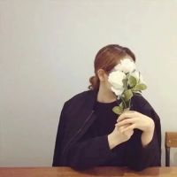 2025超拽女生网名大全｜霸气又时髦的昵称合集