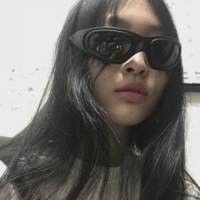 好看的头像简单干净