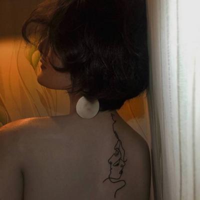 虎年张姓头像图片 微信女