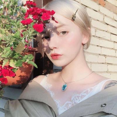 好看的美女头像图片 高冷